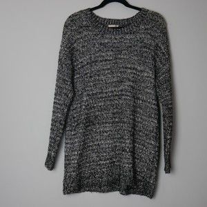 L.A. Hearts Black & White Chunky Knit Sweater - Size Large